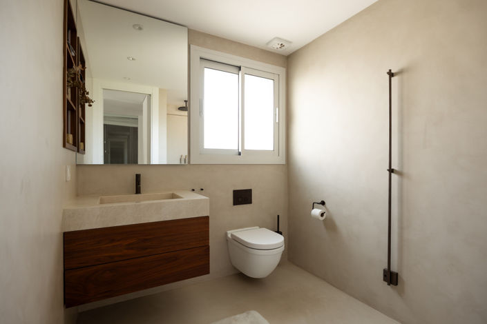Image No.20-3 Bed Apartment for sale