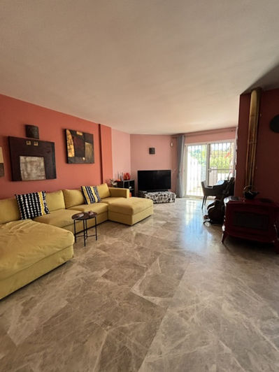 Image No.9-4 Bed Townhouse for sale