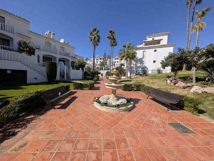 Image No.2-3 Bed Townhouse for sale