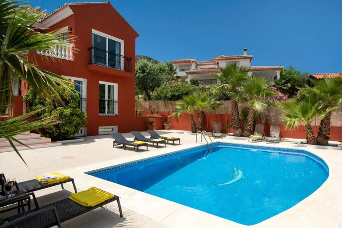 Image No.10-4 Bed Villa for sale