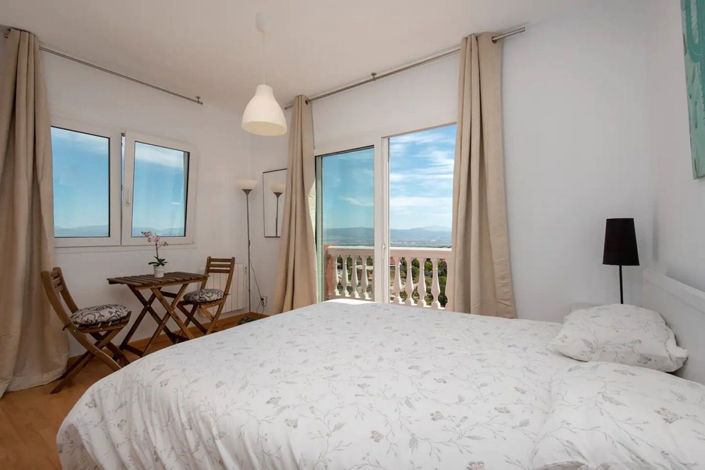 Image No.25-4 Bed Villa for sale