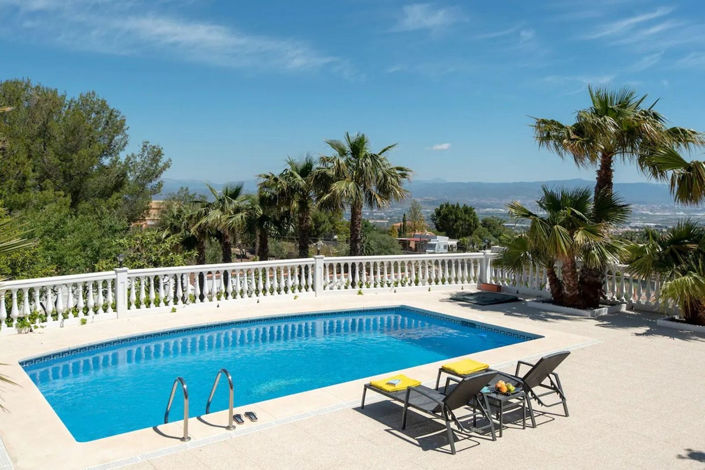 Image No.43-4 Bed Villa for sale