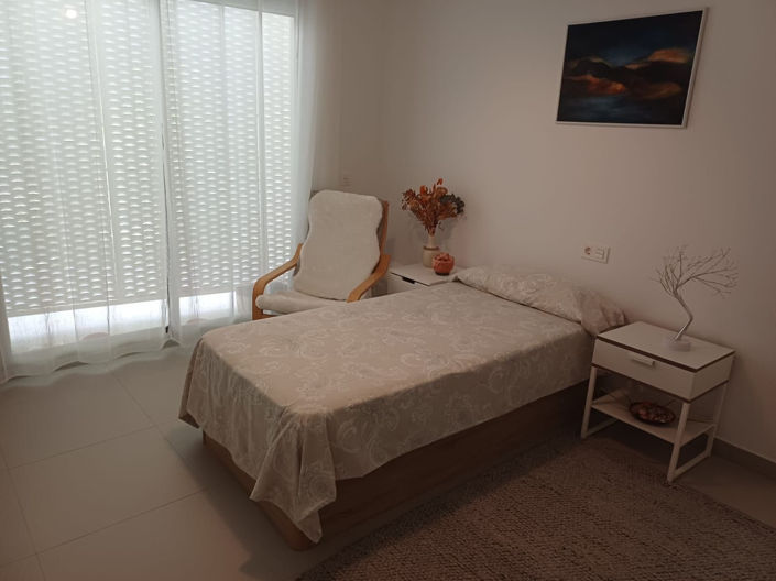 Image No.7-2 Bed Apartment for sale