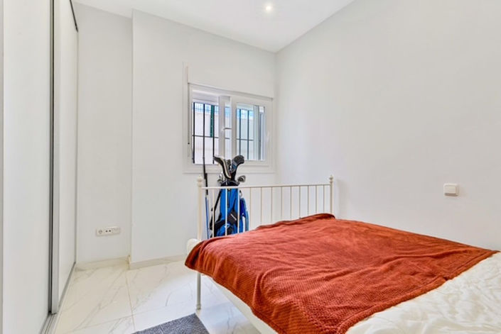 Image No.15-2 Bed Apartment for sale