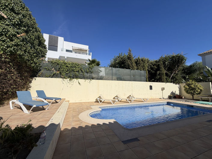 Image No.16-Villa de 4 chambres à vendre à Estepona