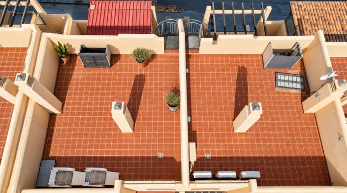 Image No.37-3 Bed Townhouse for sale