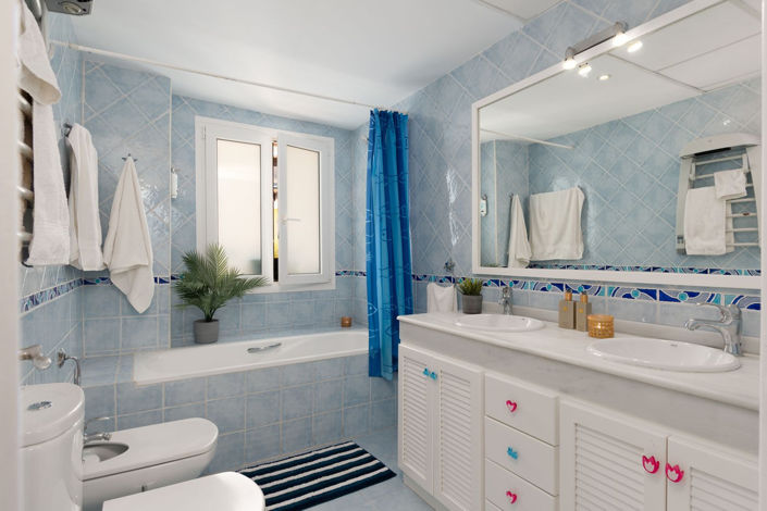 Image No.32-5 Bed Villa for sale