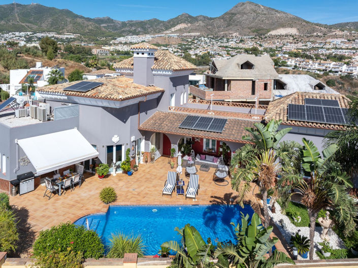Image No.54-5 Bed Villa for sale