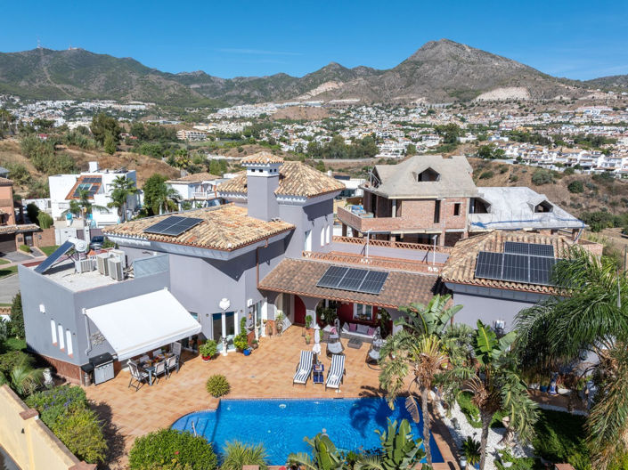 Image No.6-5 Bed Villa for sale