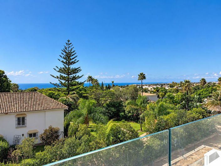 Image No.28-5 Bed Villa for sale