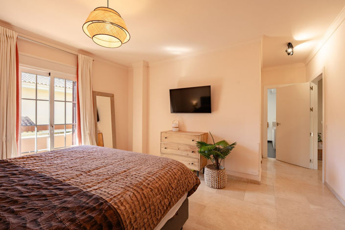 Image No.45-4 Bed Villa for sale