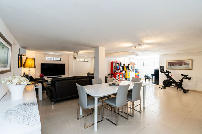 Image No.33-5 Bed Villa for sale