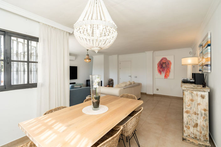 Image No.8-5 Bed Villa for sale