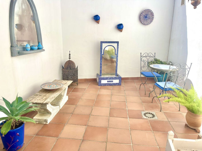 Image No.24-2 Bed Townhouse for sale