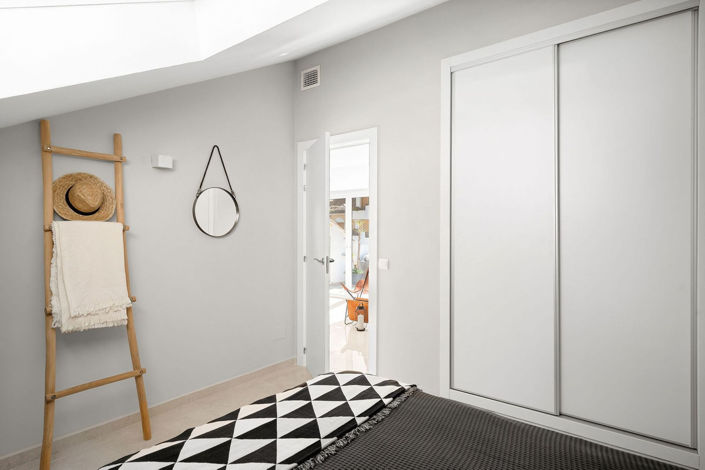 Image No.27-3 Bed Apartment for sale