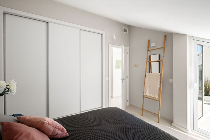 Image No.31-3 Bed Apartment for sale