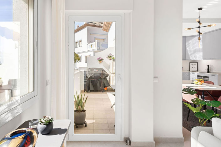 Image No.5-3 Bed Apartment for sale