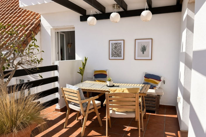 Image No.10-3 Bed Apartment for sale