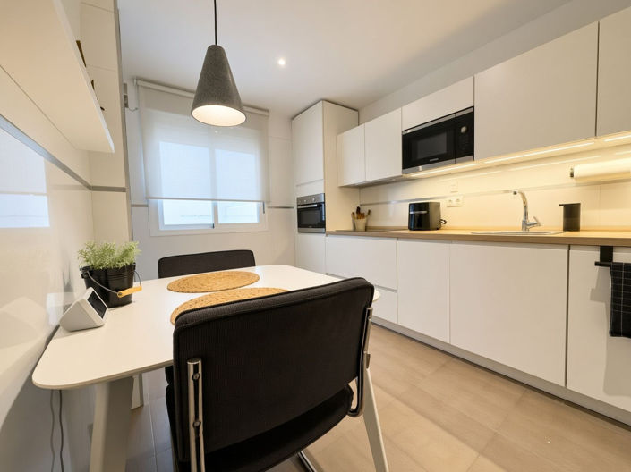 Image No.7-3 Bed Apartment for sale