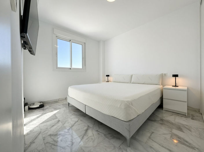 Image No.10-3 Bed Apartment for sale