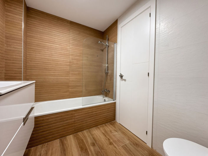 Image No.23-3 Bed Apartment for sale