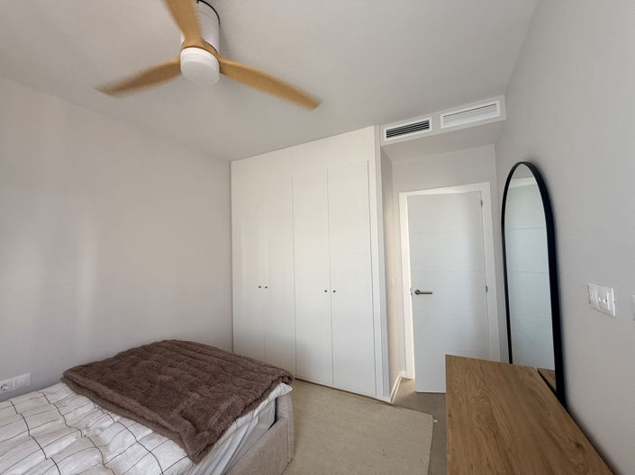 Image No.35-4 Bed Semi-Detached for sale