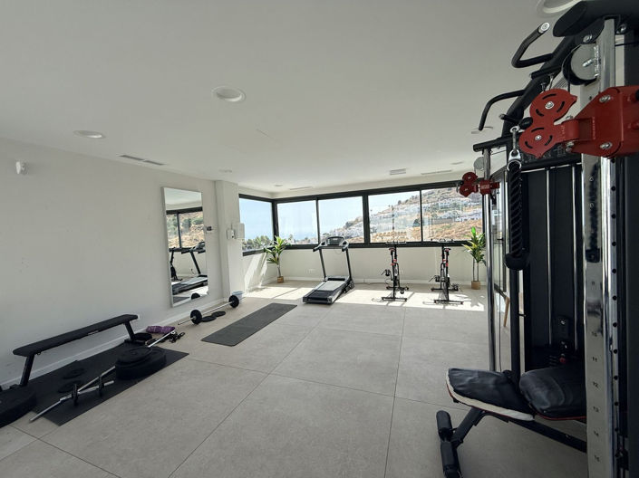 Image No.41-4 Bed Semi-Detached for sale