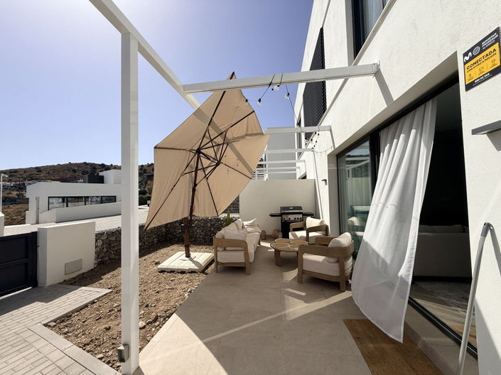 Image No.5-4 Bed Semi-Detached for sale