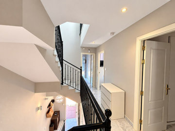 8-e64a9055bba3e77ac8aca3b893cdf826