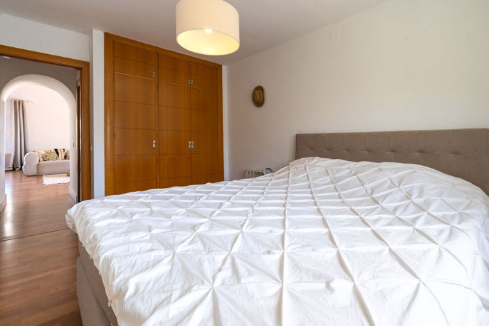 Image No.27-4 Bed Apartment for sale