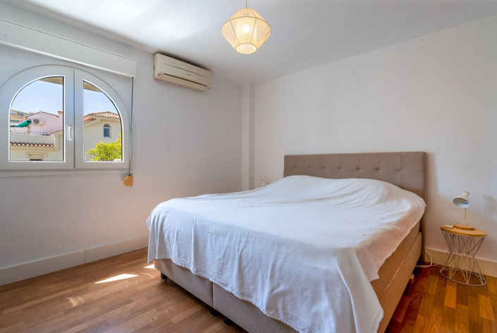 Image No.28-4 Bed Apartment for sale