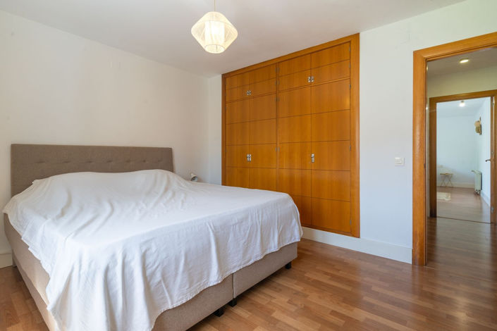 Image No.29-4 Bed Apartment for sale