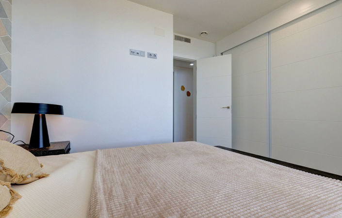 Image No.34-3 Bed Apartment for sale