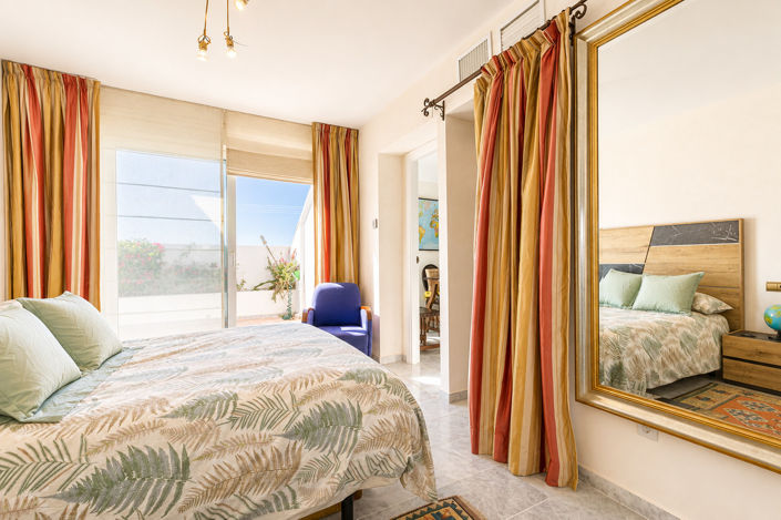 Image No.29-4 Bed Apartment for sale