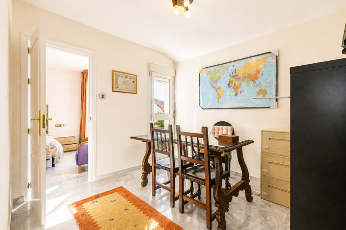 Image No.33-4 Bed Apartment for sale