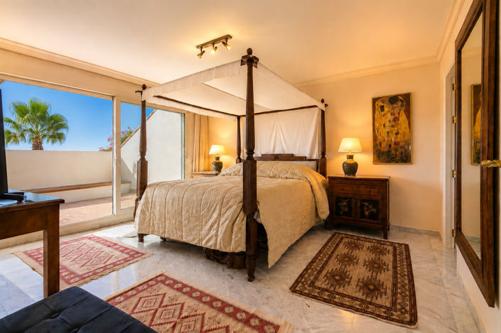 Image No.6-4 Bed Apartment for sale