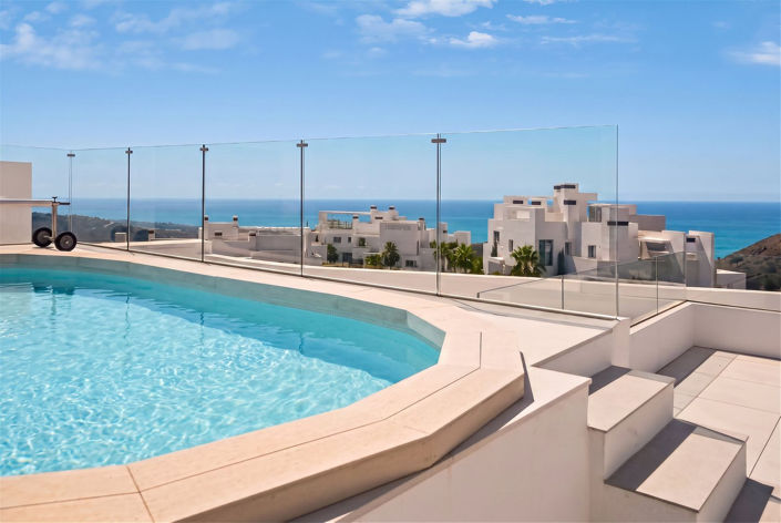 Image No.29-3 Bed Apartment for sale