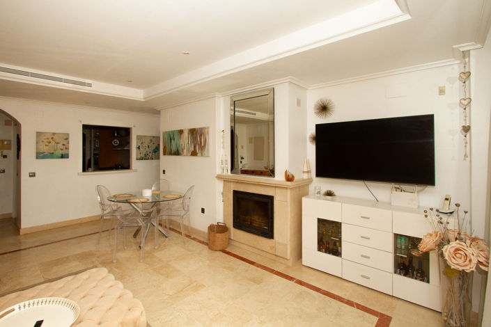 Image No.12-3 Bed Apartment for sale