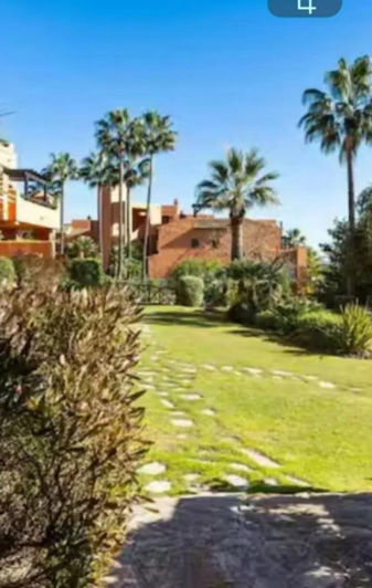 Image No.11-Appartement de 2 chambres à vendre à Estepona