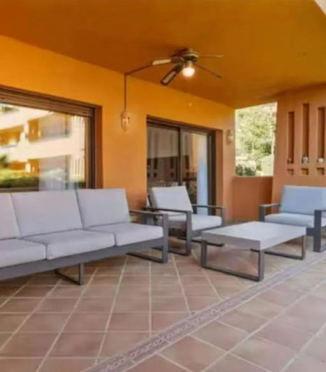 Image No.3-Appartement de 2 chambres à vendre à Estepona