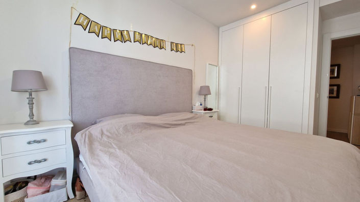 Image No.18-3 Bed Apartment for sale