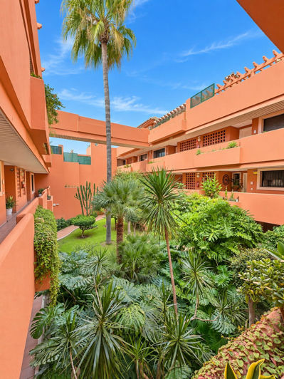 Image No.26-2 Bed Apartment for sale
