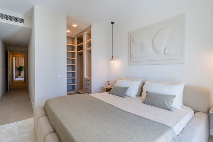 Image No.20-3 Bed Apartment for sale