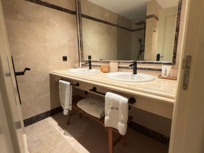 Image No.18-3 Bed Apartment for sale