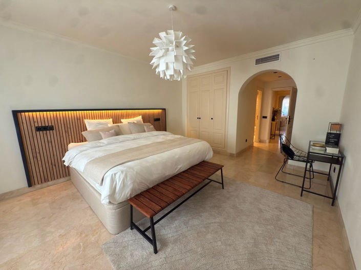 Image No.3-3 Bed Apartment for sale