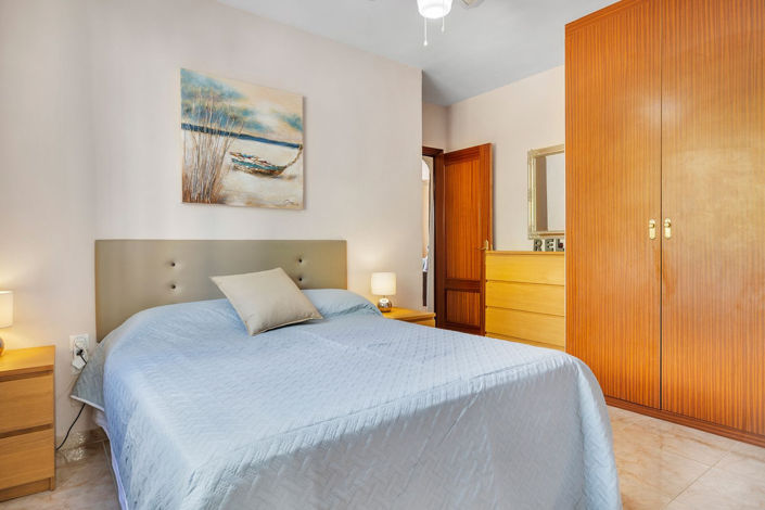 Image No.17-3 Bed Apartment for sale