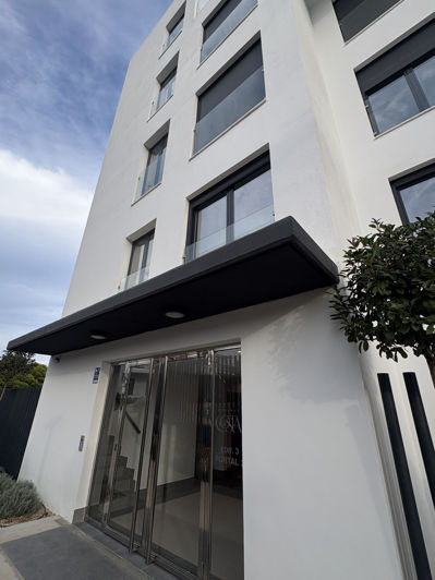 Image No.17-3 Bed Apartment for sale