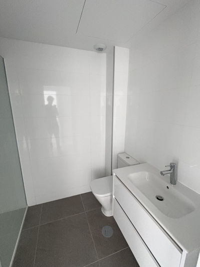 Image No.29-3 Bed Apartment for sale