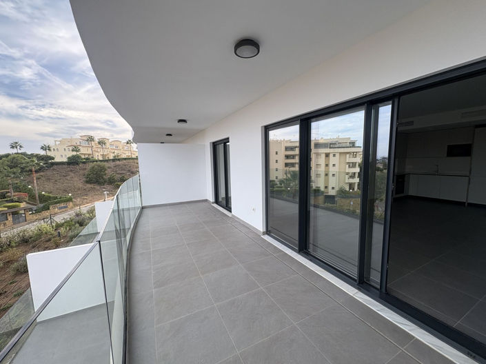Image No.31-3 Bed Apartment for sale