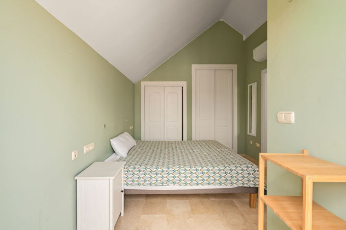 Image No.16-2 Bed Apartment for sale